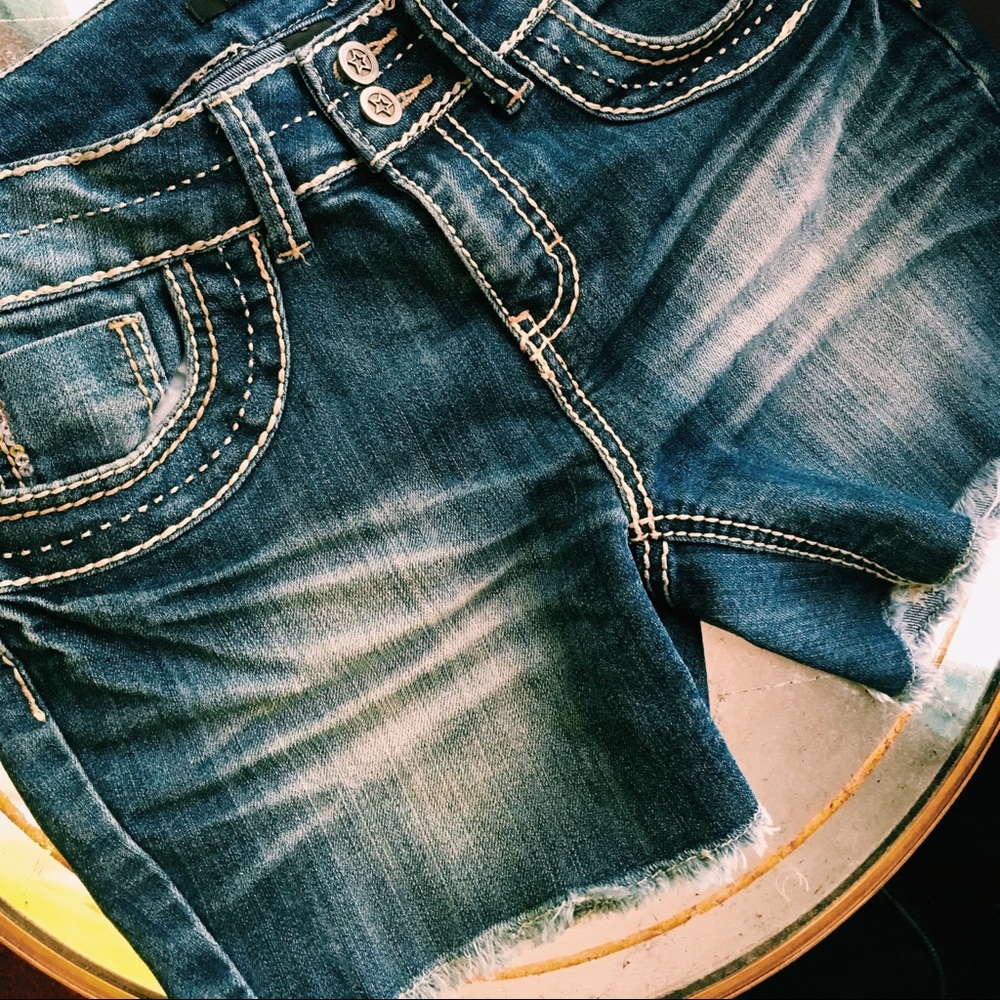 Women’s Jean shorts